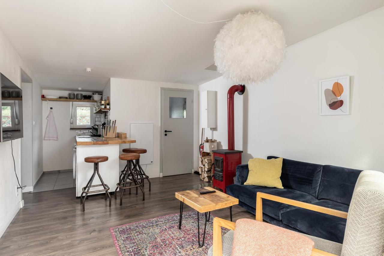 Gemuetliches Tinyhouse Bungalow Mit Kamin & Sauna Am See Joachimsthal Exterior photo